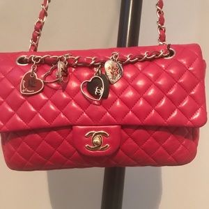 Chanel medium flap
